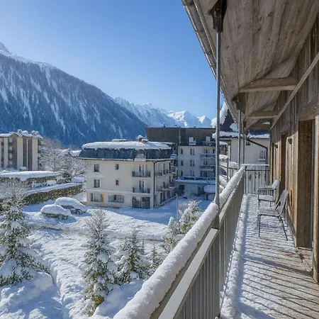 Apartment A Stunning Duplex Flat Near The Grands Montets