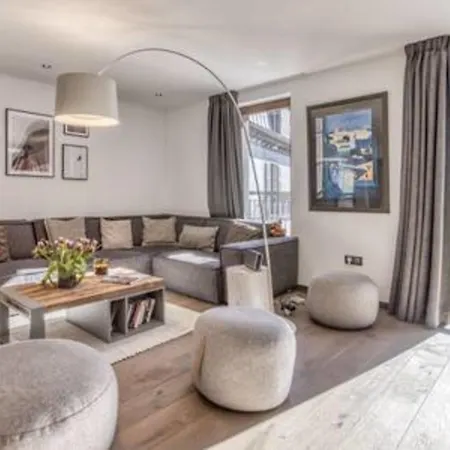 A Stunning Duplex Flat Near The Grands Montets Chamonix