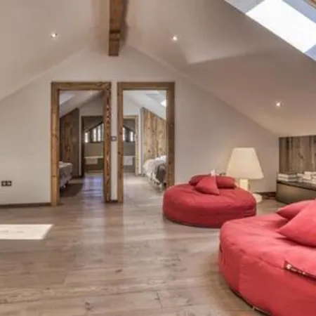 Apartment A Stunning Duplex Flat Near The Grands Montets Chamonix