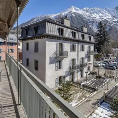 A Stunning Duplex Flat Near The Grands Montets * Chamonix