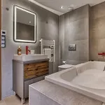 A Stunning Duplex Flat Near The Grands Montets