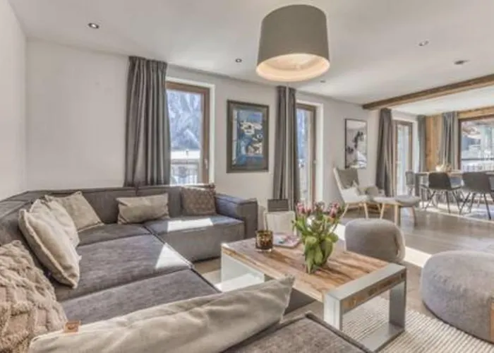 アパート Ruby - Luxurious Duplex 180 M2