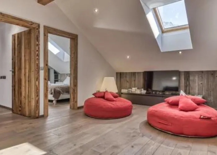 Ruby - Luxurious Duplex 180 M2 アパート *